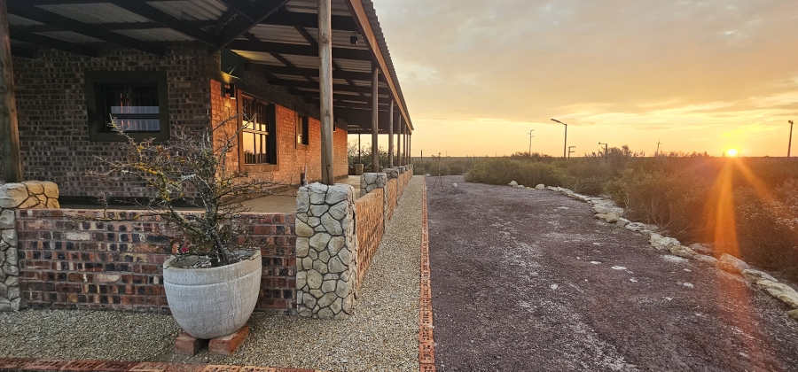 2 Bedroom Property for Sale in Hopefield Western Cape